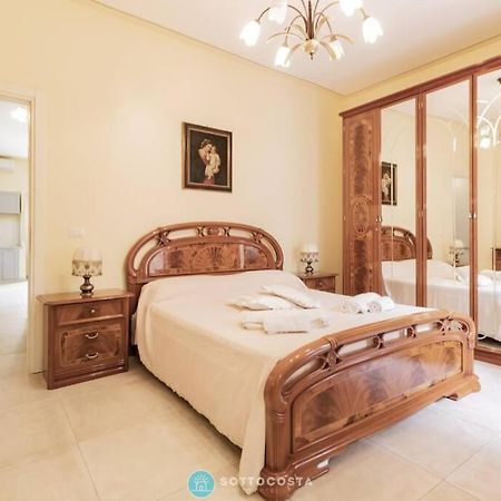 Helm Flat - Porto Cesareo Apartment Luaran gambar