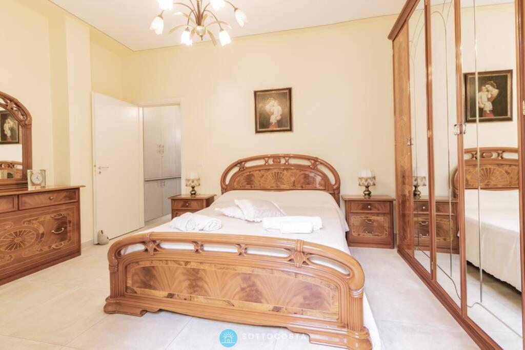 Helm Flat - Porto Cesareo Apartment Luaran gambar